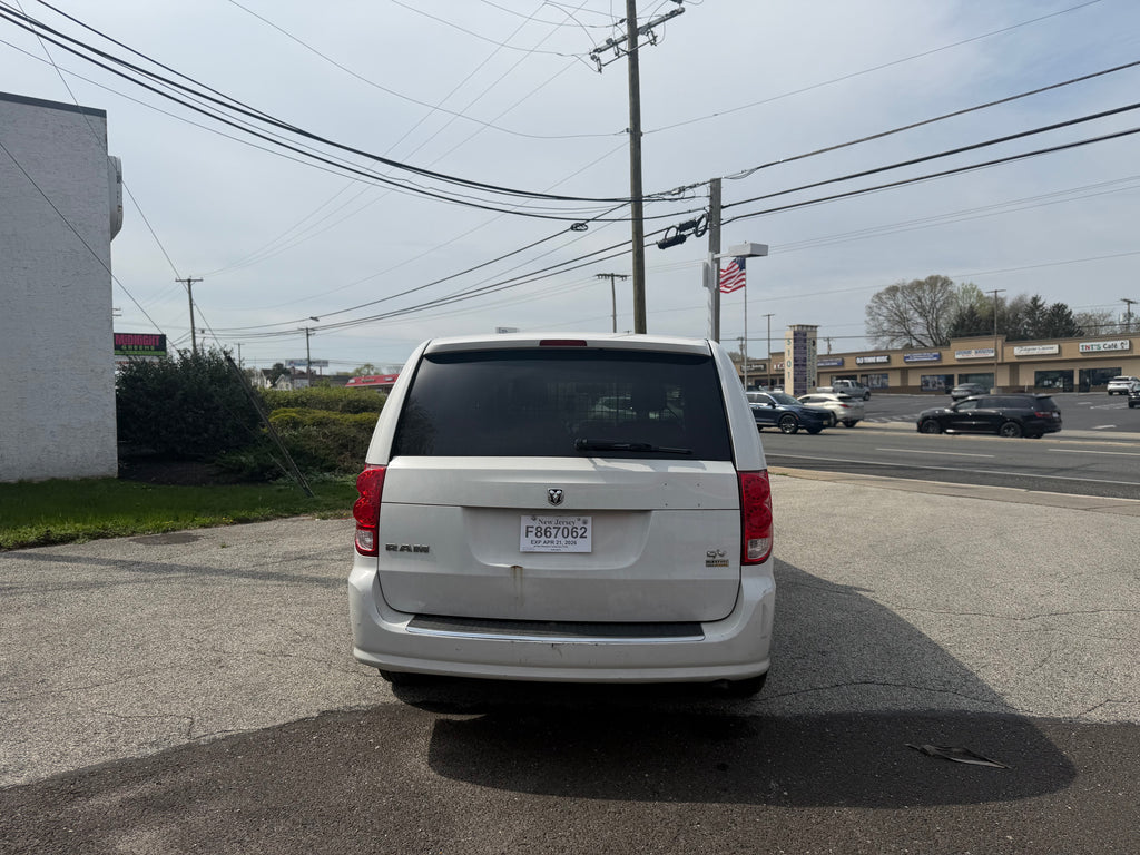 2014 Dodge Ram Cargo