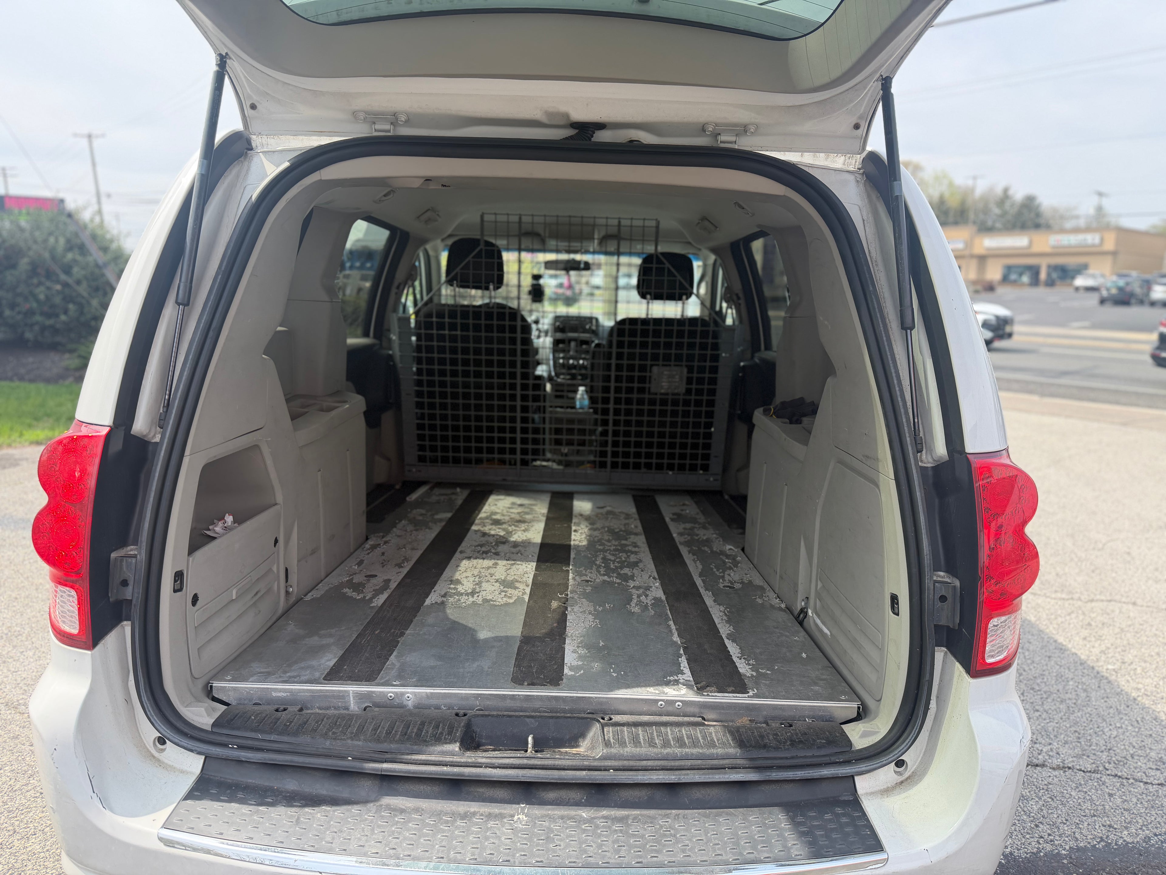 2014 Dodge Ram Cargo