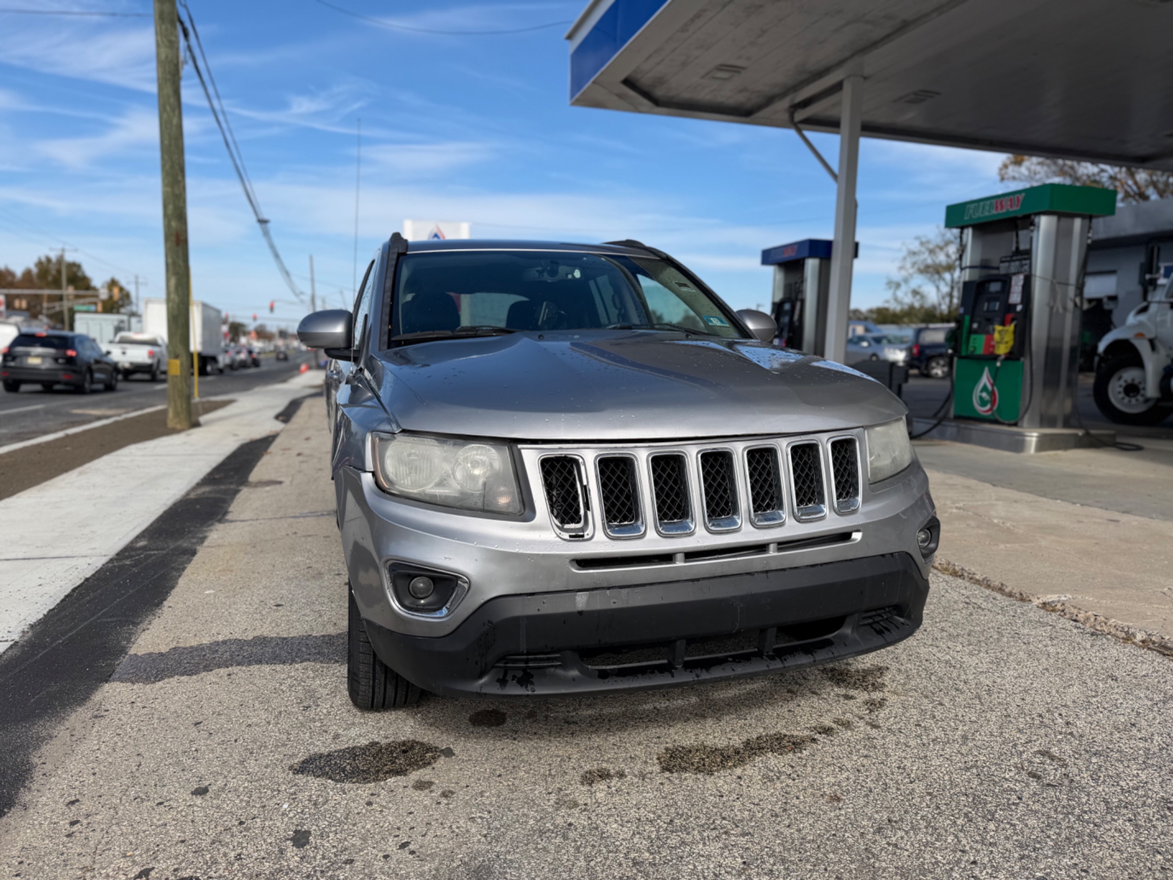 2016 Jeep Compass photo 1